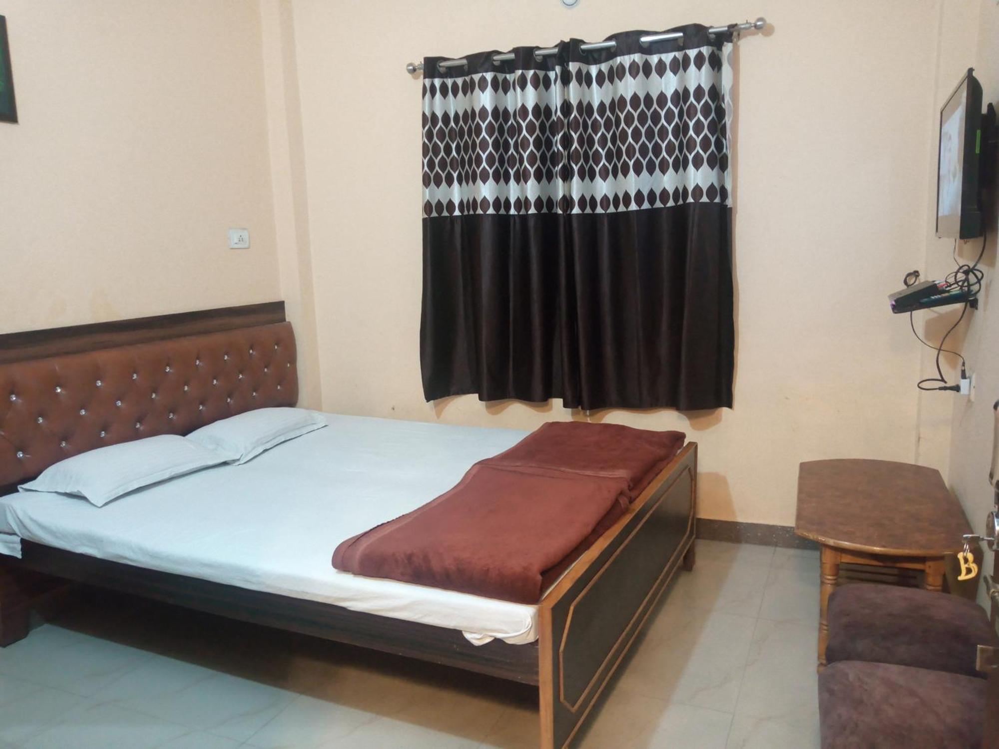 Bliss Guest House Assi Ghat Varanasi Ruang foto