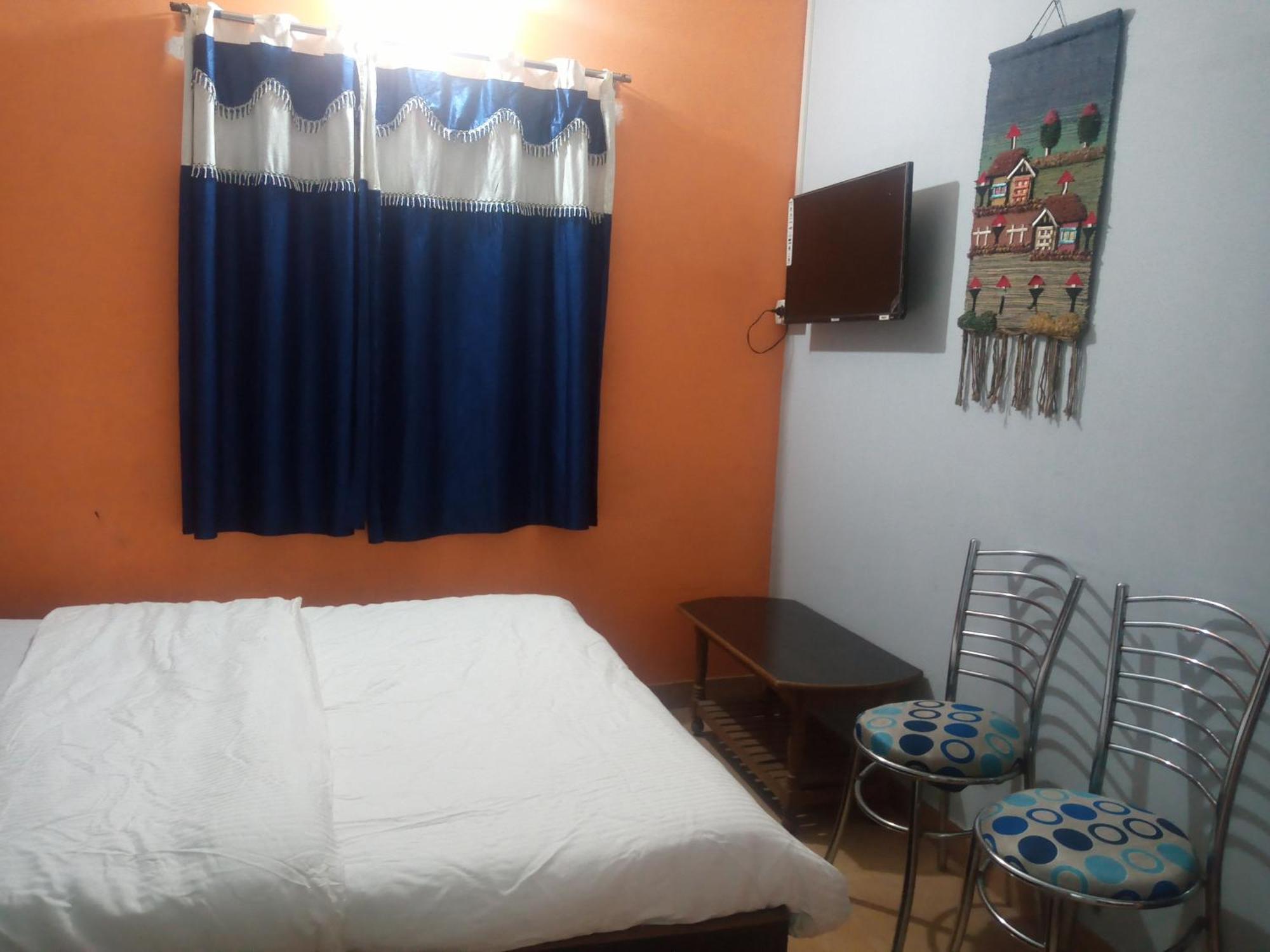 Bliss Guest House Assi Ghat Varanasi Ruang foto
