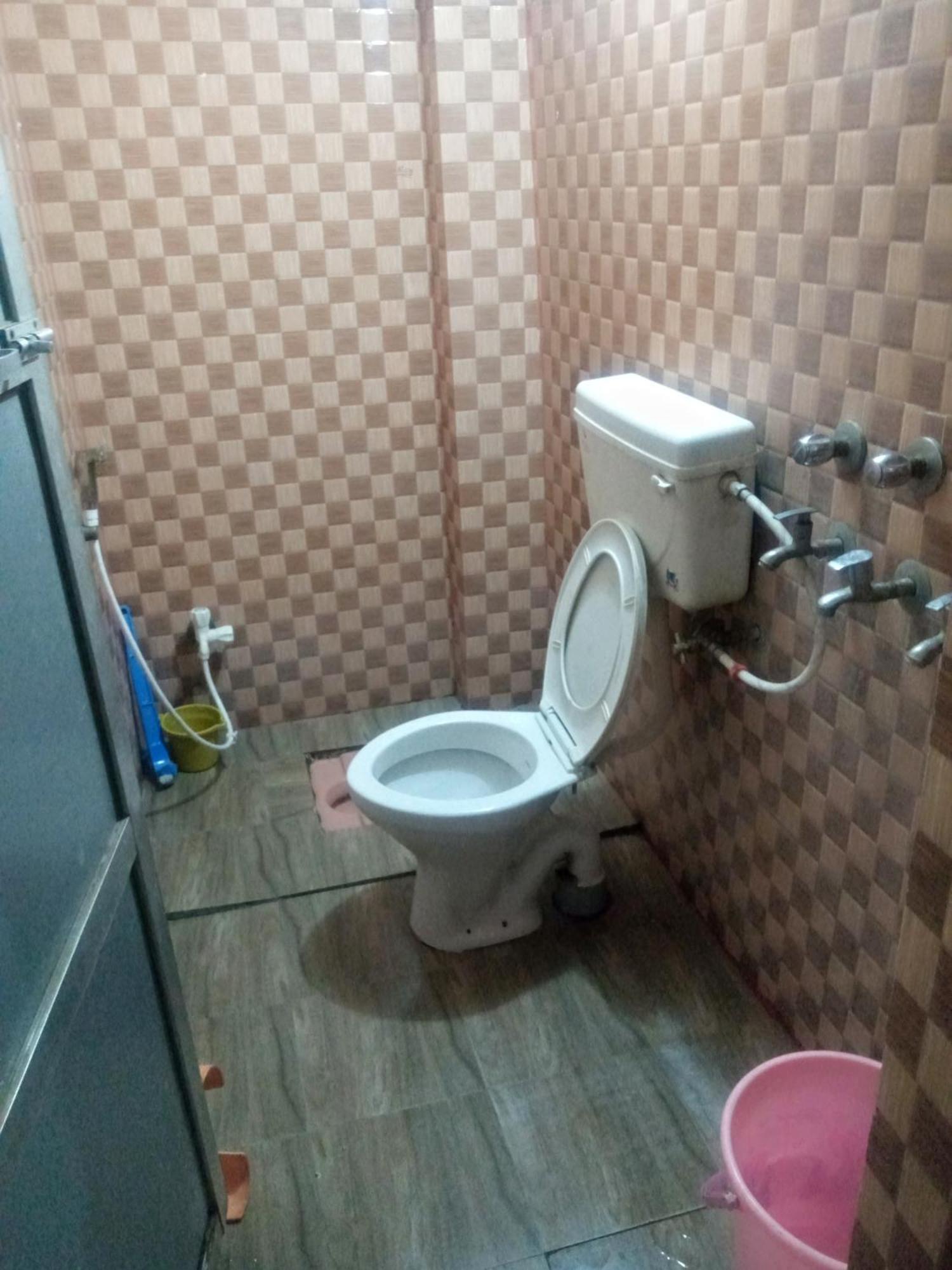 Bliss Guest House Assi Ghat Varanasi Ruang foto