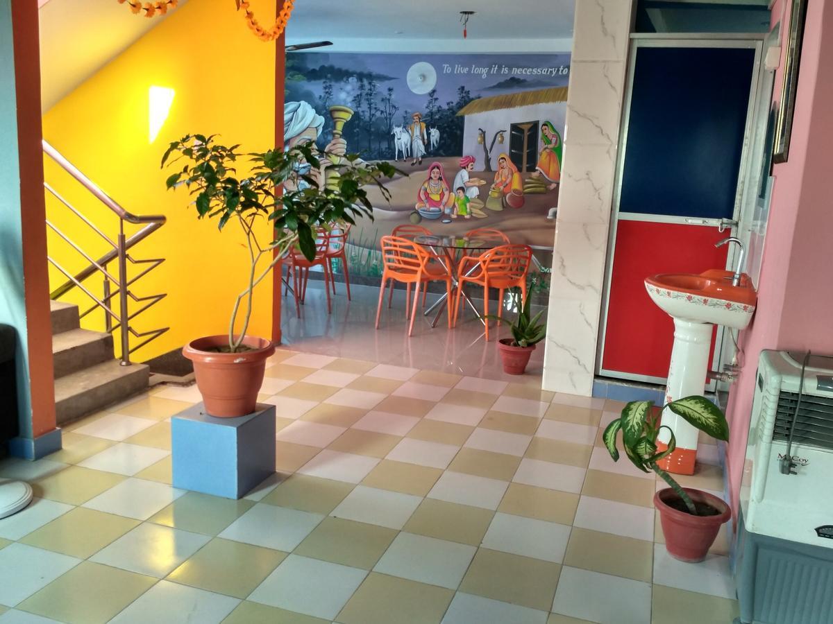 Bliss Guest House Assi Ghat Varanasi Bagian luar foto